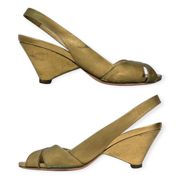 PRADA | US 8.5 / IT 38.5 | Metallic Gold Leather Peep-Toe Slingback Pumps - Picture 3 of 10